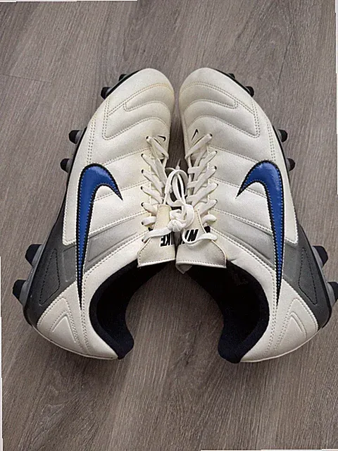 Vintage Y2K Rare Nike Soccer Football Cleats 359613-144 Model Blue White Shoes