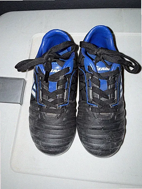 Vizani Soccer Cleats