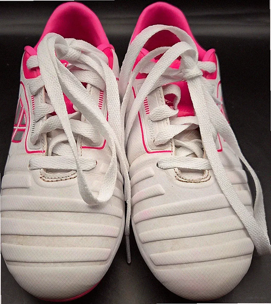 Vizari Avalon FG White Pink Kids/Youth Soccer Cleats - Firm Ground Good Conditio