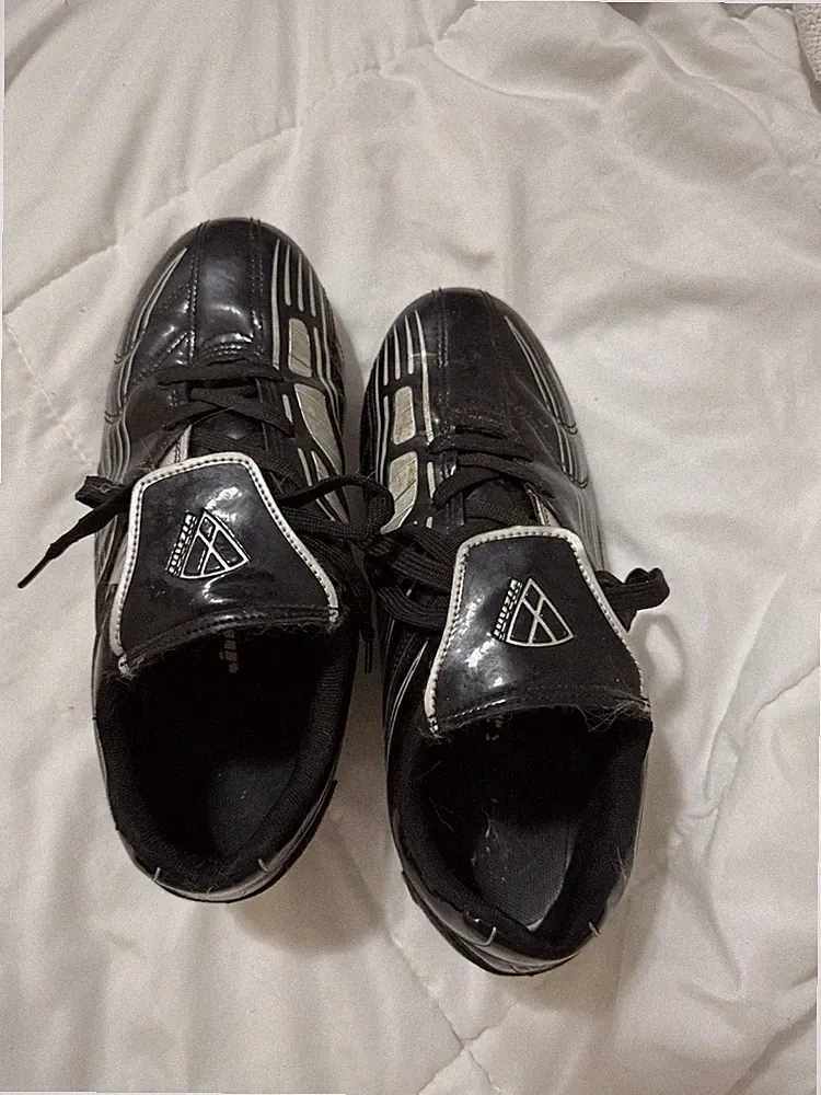 Vizari Black Soccer Cleats Kids Size 6