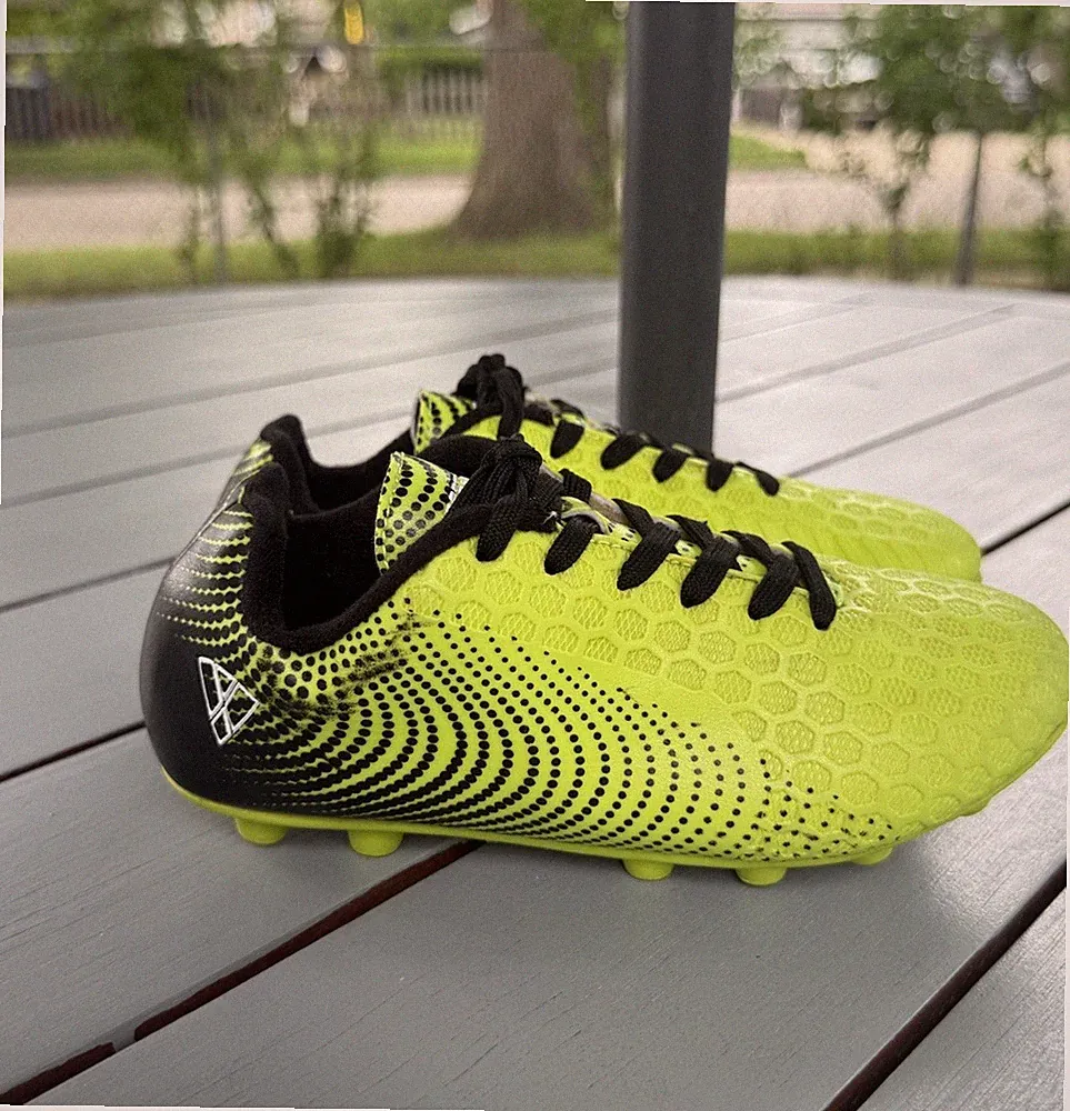 Vizari Boca FG Soccer Cleats Unisex Boys Girls Kids Size 12.5 C Soccer Cleats