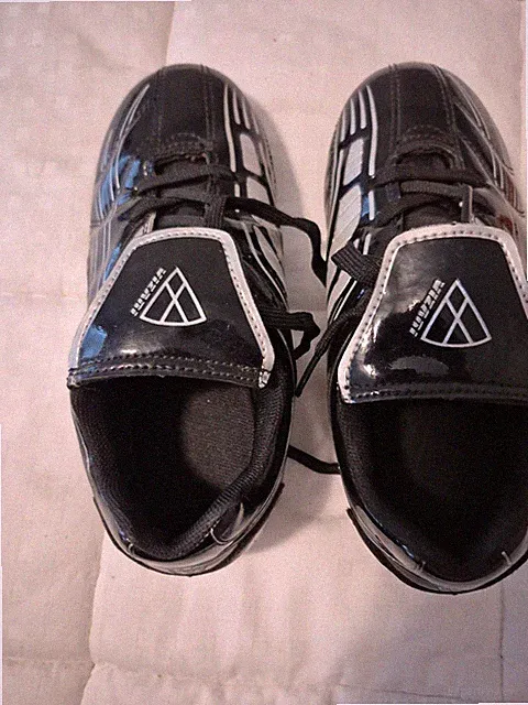 Vizari cleats Boys