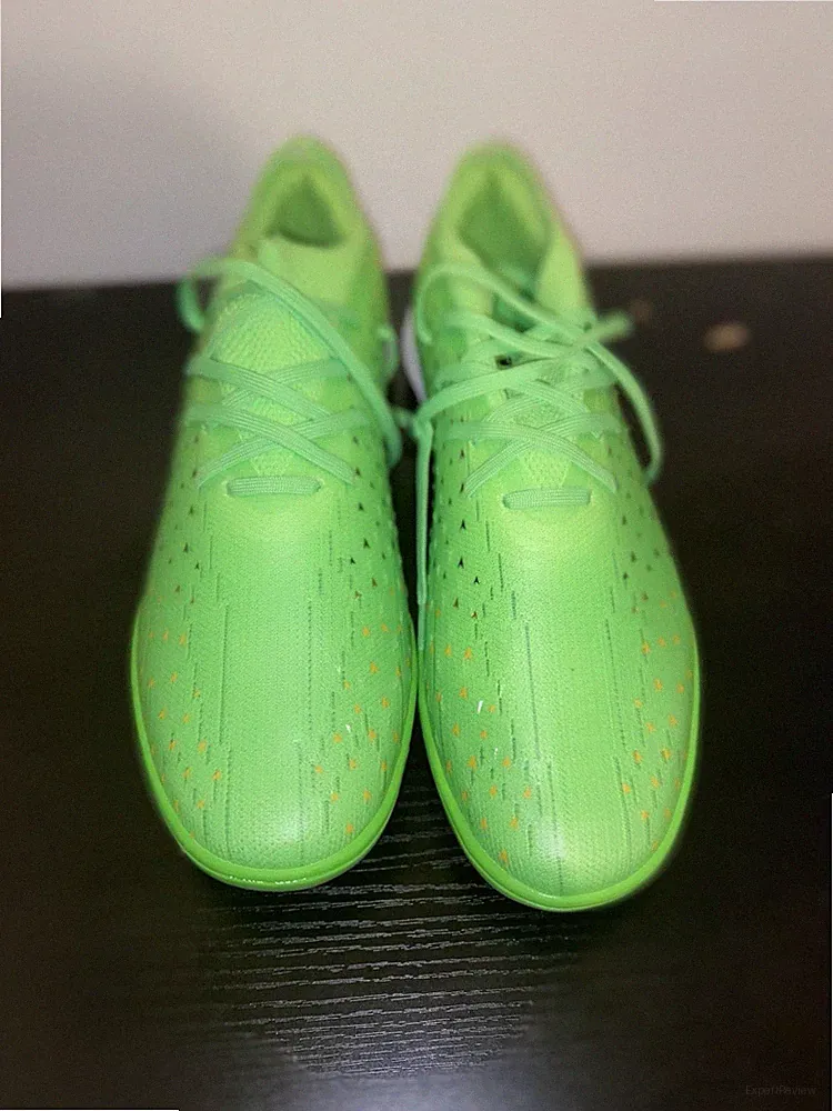 Vizari Dynamic Green Lace Up Soccer Rubber Cleats Low Top Athletic Shoes