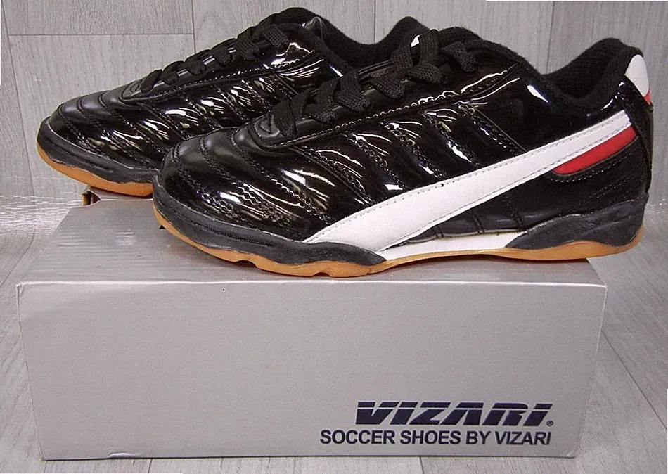Vizari Elite INDOOR JR Soccer Shoes Black/White/Red Boys/Girls sz 2 - Indoor Use