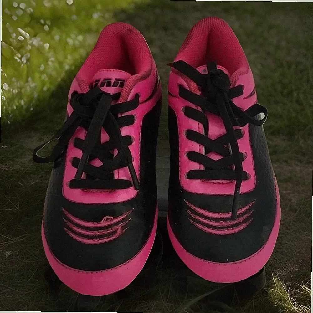 Vizari Infinity FG Pink/Black Soccer Cleats Little Girl’s Size 4.5
