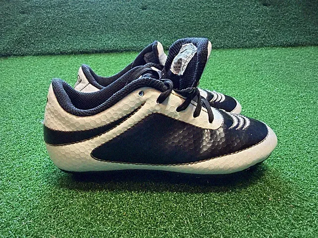 Vizari Infinity FG Soccer Cleats, Size 8 EUC