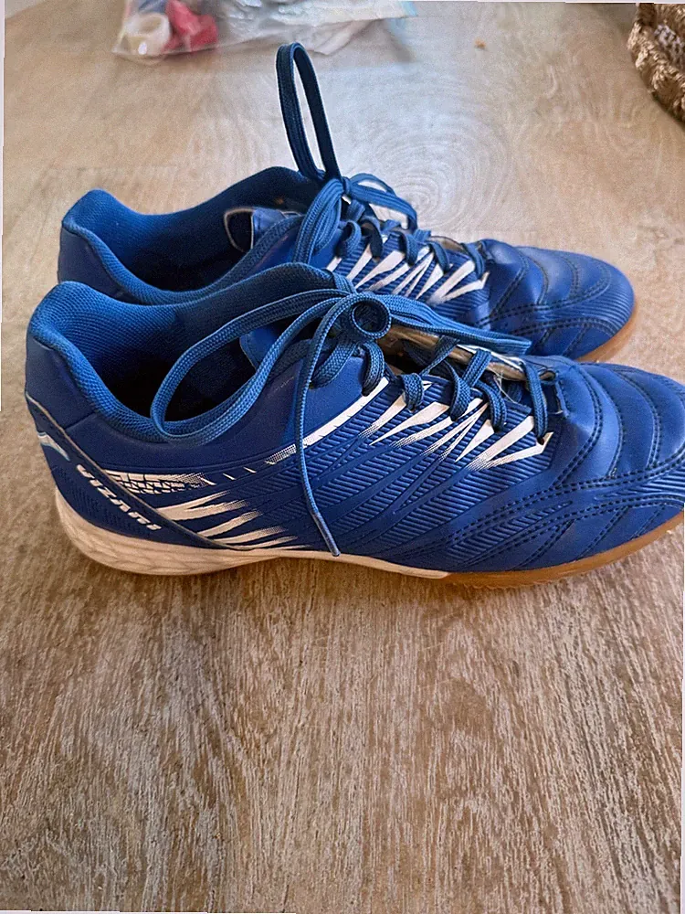 Vizari Men's Valencia ID Indoor Soccer / Futsal Shoes (Blue / White)-Size 9