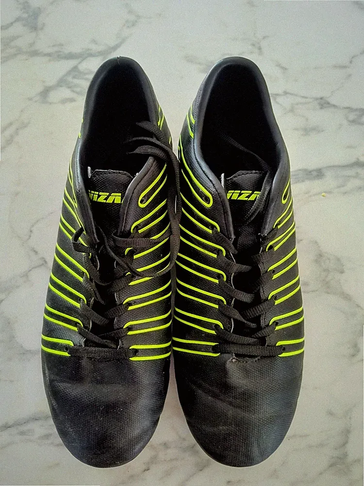 Vizari Modero Pre-owned Soccer Cleats Green/Black Youth US 10 Euro 43 - Great cn