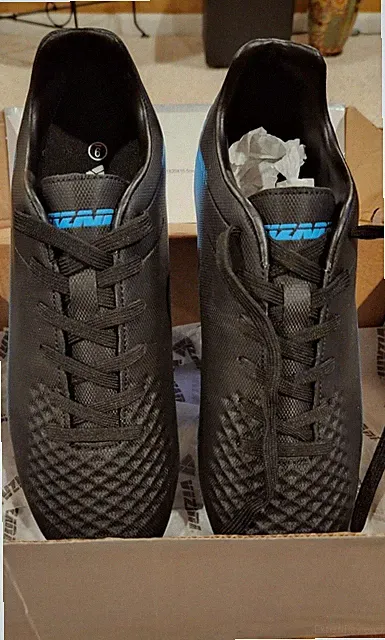 VIZARI Santos Adult Men Women Soccer/Football Cleats for Firm Ground Size 9M