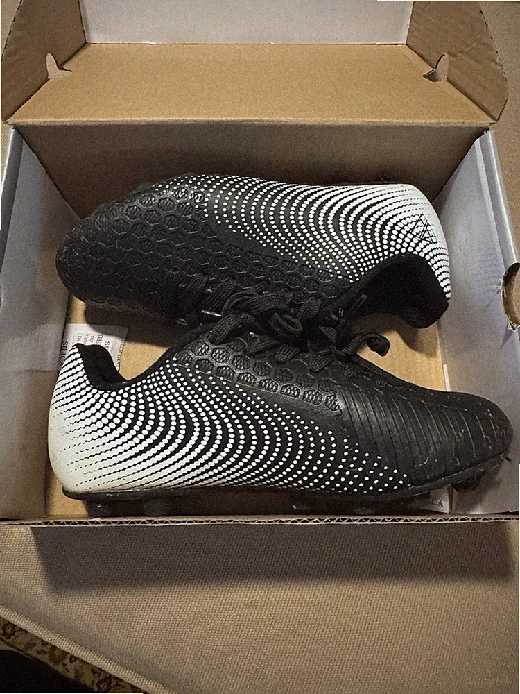 Vizari Stealth Firm Ground Youth Soccer/Baseball Cleats