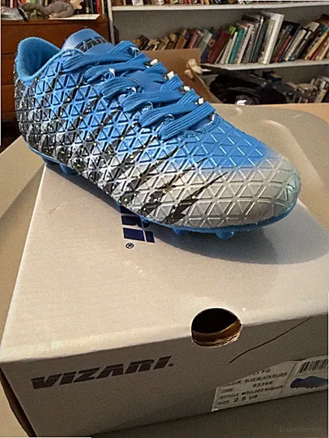 Vizari Stealth Unisex FG Soccer Cleats Little Kids Blue/White size 2/12