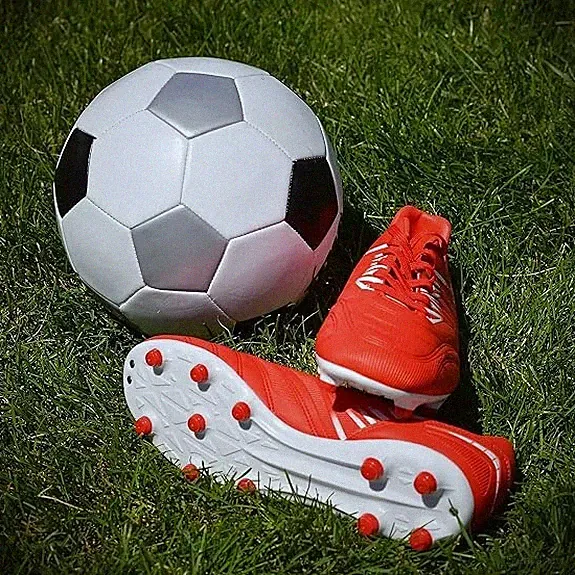 Vizari Valencia Adult Soccer Cleats, Red/White, Men's Size-10, VZSE93405M-10