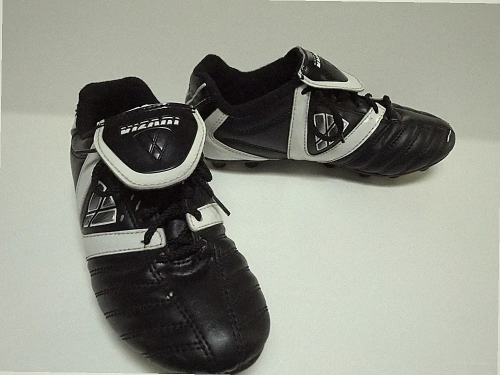 soccer cleats vipers