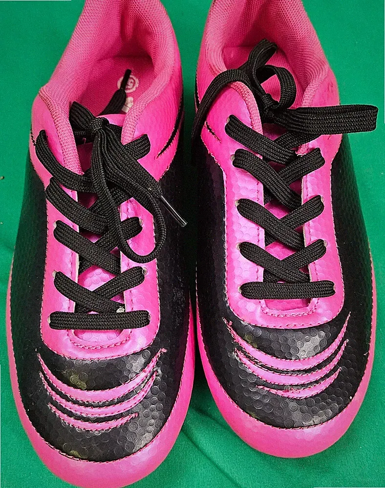 Vizari Youth Girls Soccer Cleats Sport Athletic Shoes 93344Y Pink Size 5.5