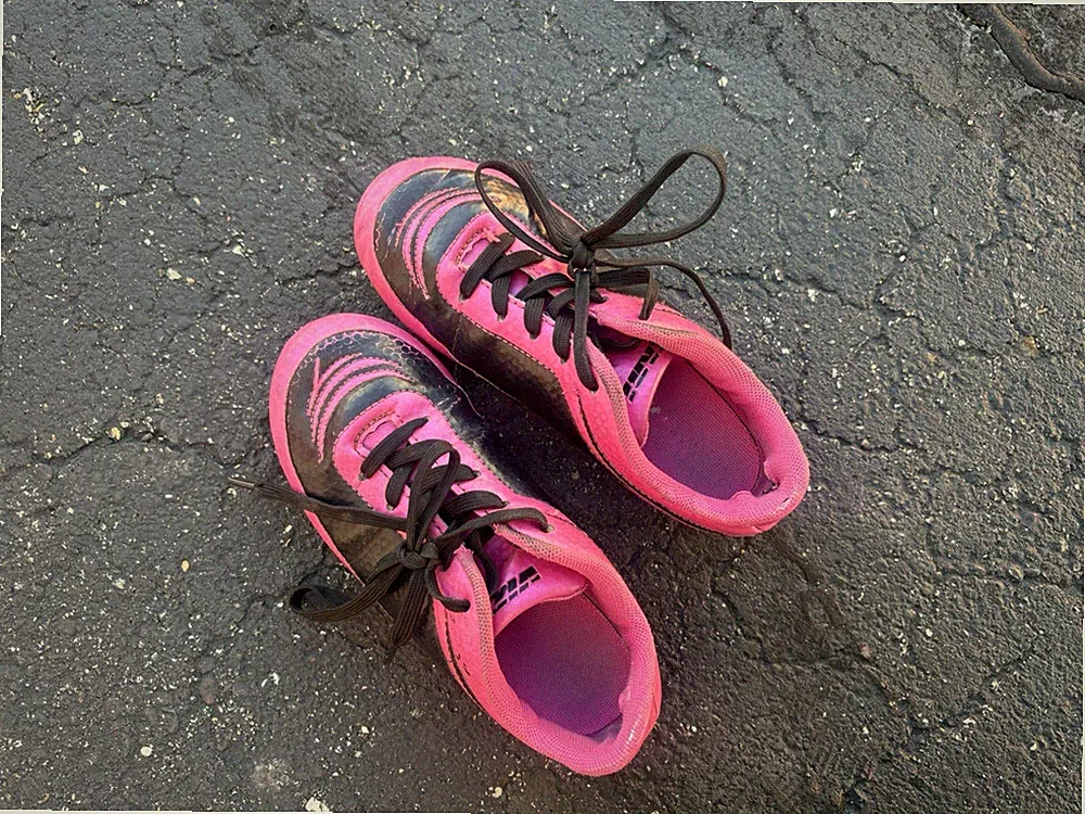 Vizari Youth Soccer Cleats Size 1