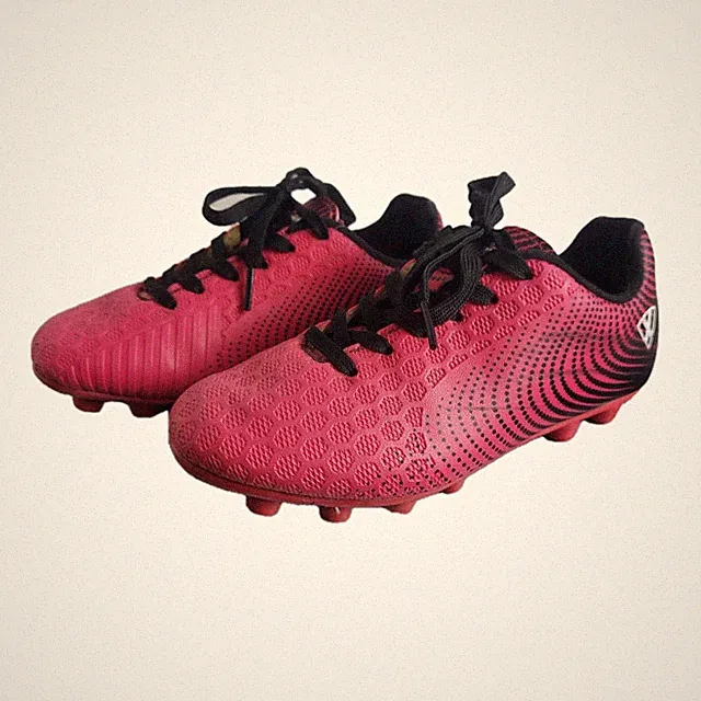 VIZARI Youth Soccer Cleats Stealth US Size 11 Pink/Black Child Ball Sport Shoe