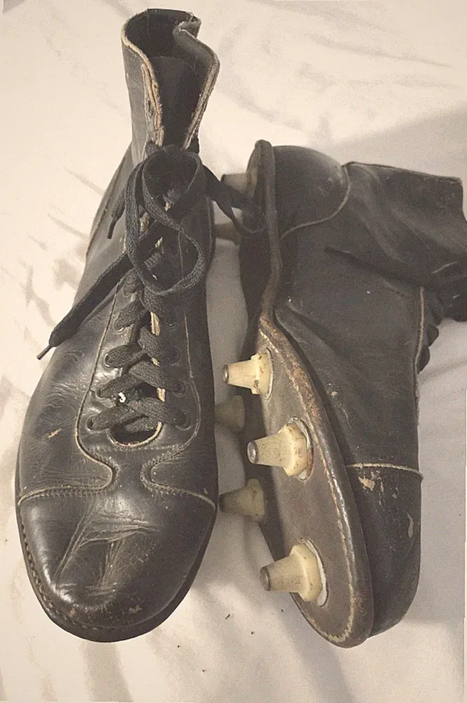 VTG 40's Riddell High Top Black Leather Football Cleats Size 11 Soccer Nice