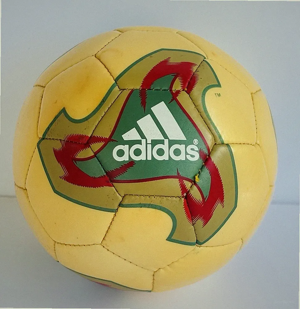 Vtg Adidas Fevernova Mini Soccer Ball 2002 FIFA World Cup Korea Japan Size 1