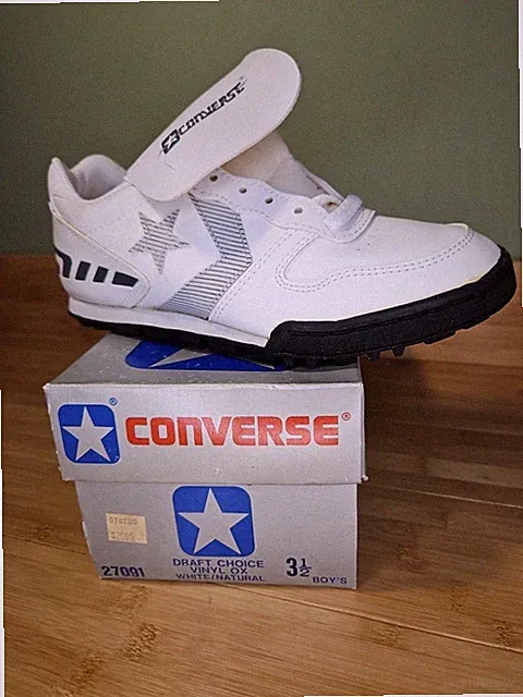 Vtg Converse Cleats Draft Choice Vinyl OX Kids Soccer Shoes Youth Size 3.5 White
