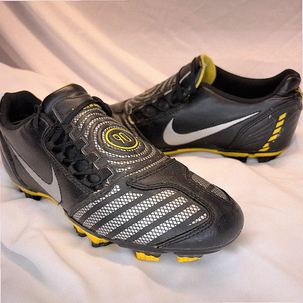 VTG Nike Total 90 FG Football Soccer Boots Boys 3.5 Y 2008 318873 Leather Cleats