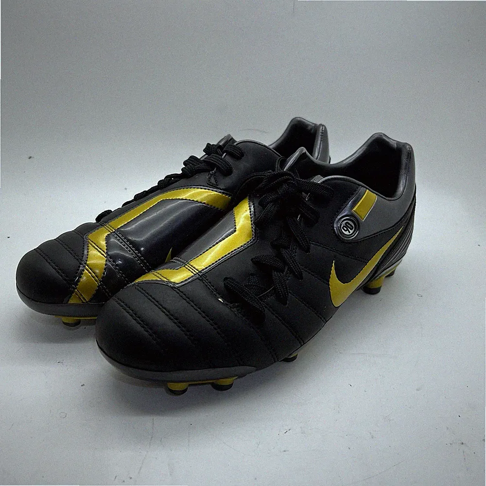 VTG Nike Total 90 Shift FG Soccer Boots Cleats Youth Size 5.5