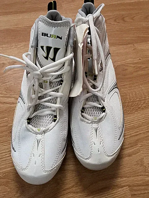 Warrior Burn speed 3.0 whtsl wmbs3mwt Cleats Sz 11.5 D WOMENS