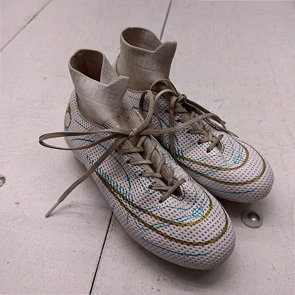 White Gold Blue Accent Lace Up Solid Soccer Cleats Shoes Women's Size 5 Men's 3