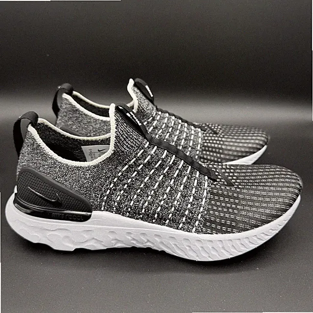 Women's Nike React Phantom Flyknit 2 Oreo Black White CJ0280-002 Women's Size 8