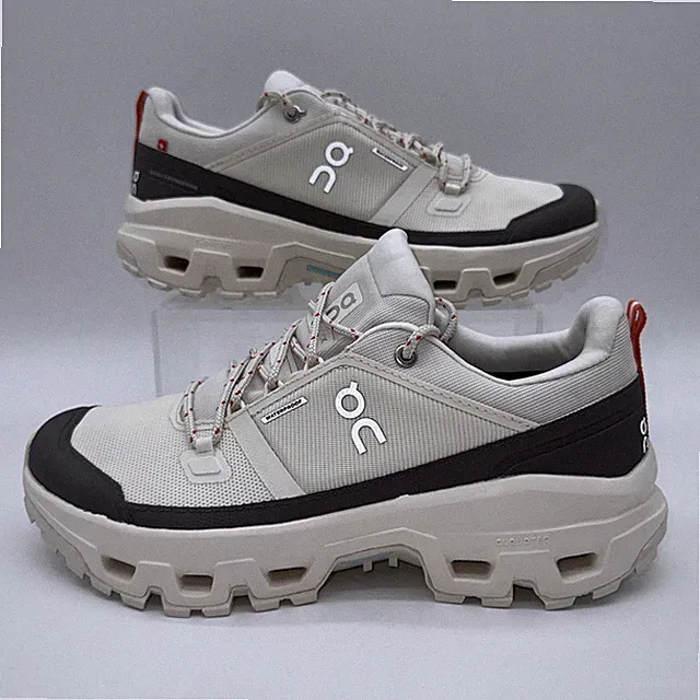 Women's Size 10 On Running Cloudrock Low WP White Gray Sneaker Boot Trainer