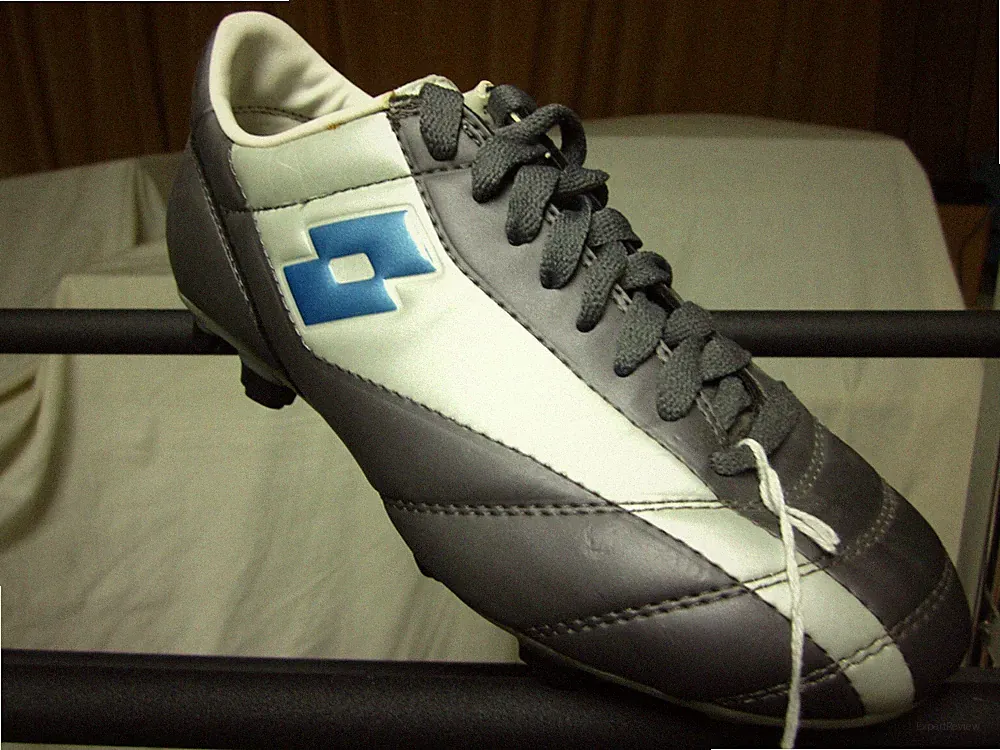 Women's Soccer Cleats Lotto Vega Gray Women US Sizes 5, only Narrow (C,B)