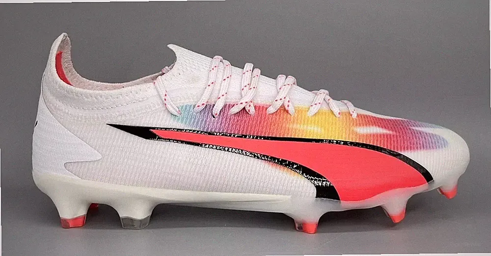 Womens Size 10.5 Puma Ultra Ultimate Firm Ground Artificial Ground Soccer Cleats