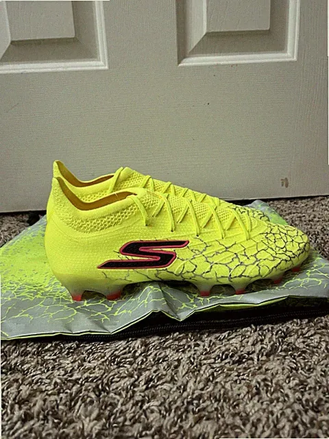 Yellow Skechers SKX 1.5 Soccer Shoes Size 10.5