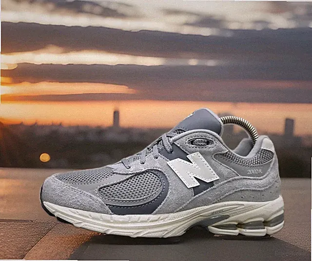 Youth Kids New Balance 2002 R Athletic Shoes Sz 4Y Eur 36 Used VGC GC2002ST