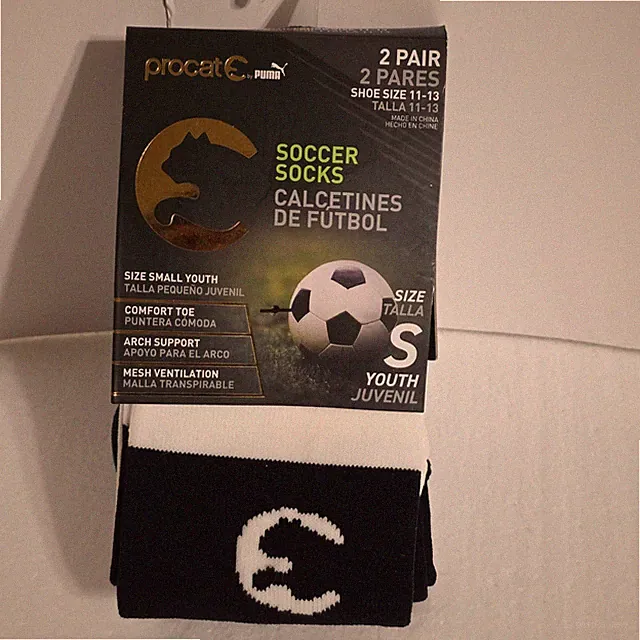 Youth Puma ProCat Soccer Socks Size Medium 2 Pack Shoe Size 1-3 Black White