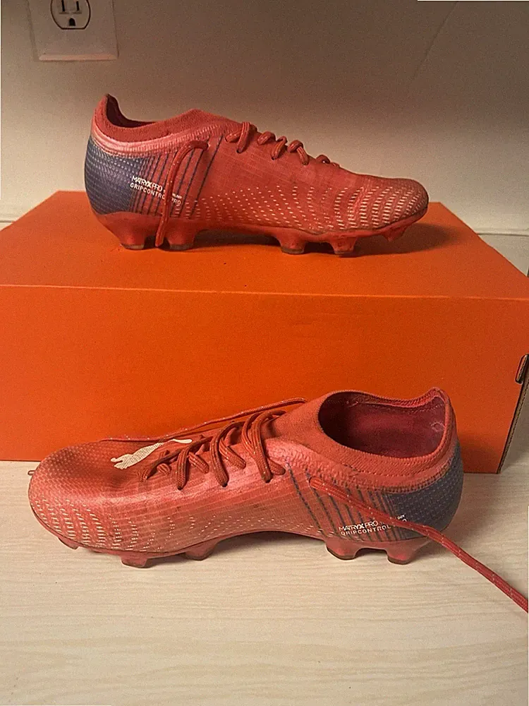 Youth Soccer Cleats Puma Ultra 1.4 FG/AG 3.5C Red Blue GripControl Pro 106522-01