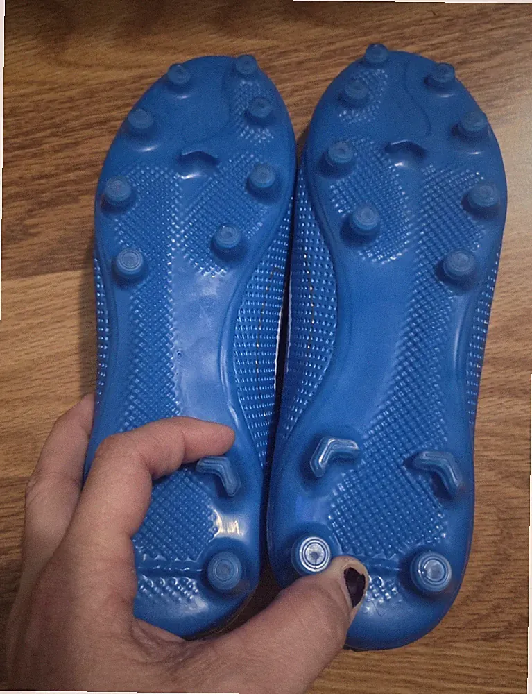 Youth Soccer Shoes High Top Soccer Cleats Blue ~ Size EUR 38 ~ USA 7.5~ New