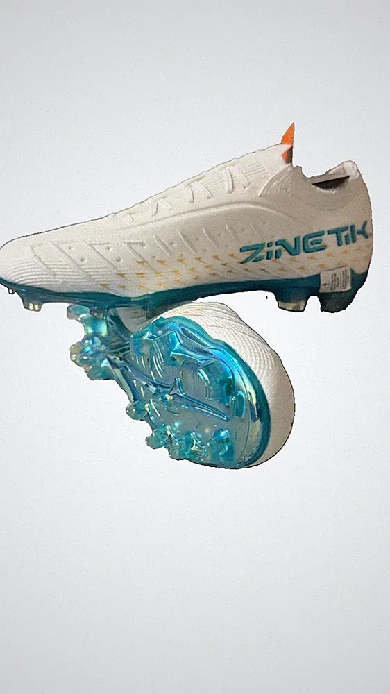 Zingetik Men's Low Top Lace-Up Soccer Plastic Cleats White Blue